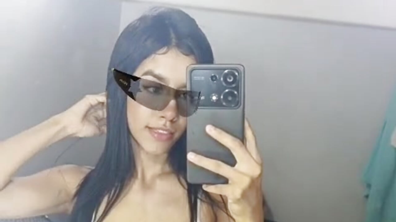 profile-intro-video-1746666309 - 視頻由 little_dolls11 主播提供