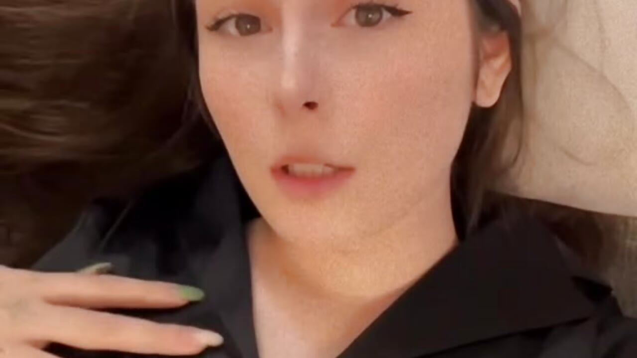 I have a winter in heart <3 - Lovely_Waifu 캠 모델의 동영상