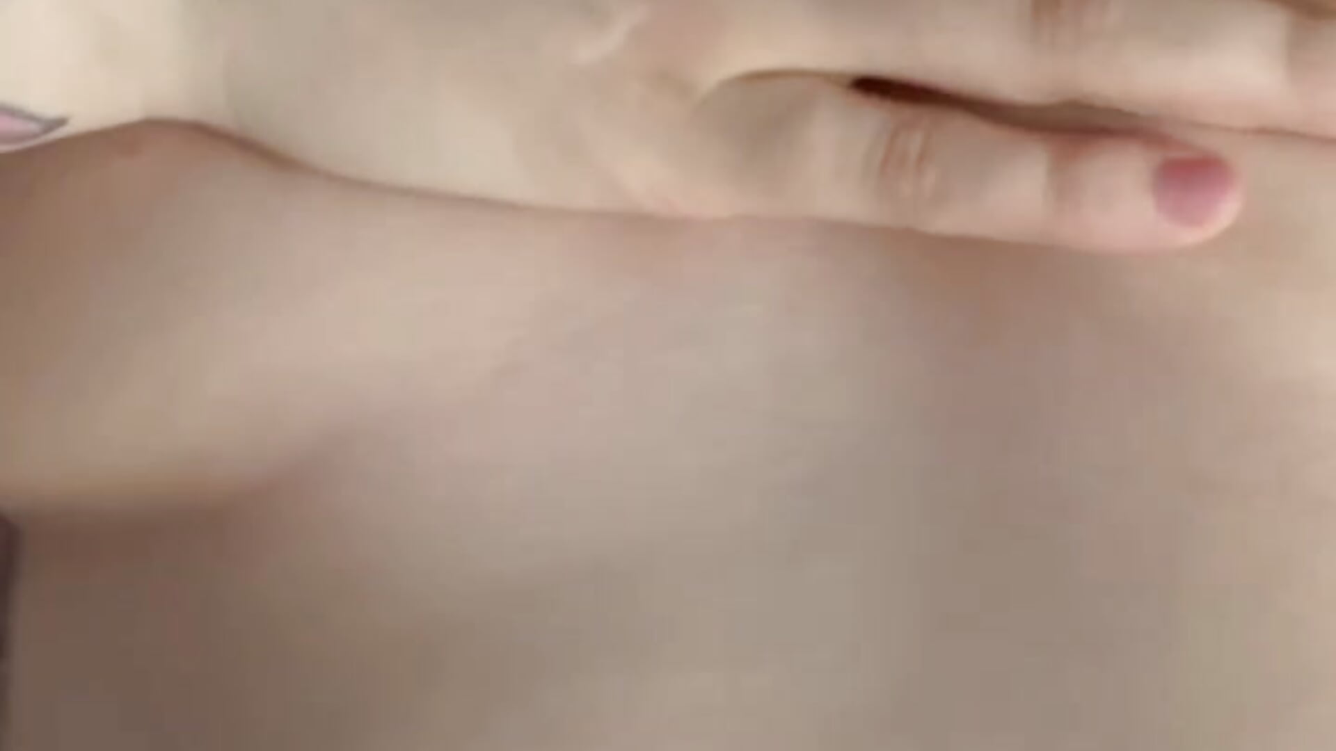 Showing hairy pussy & tits while my friend don’t see me ! – видео вебкам-модели Lovely_Waifu