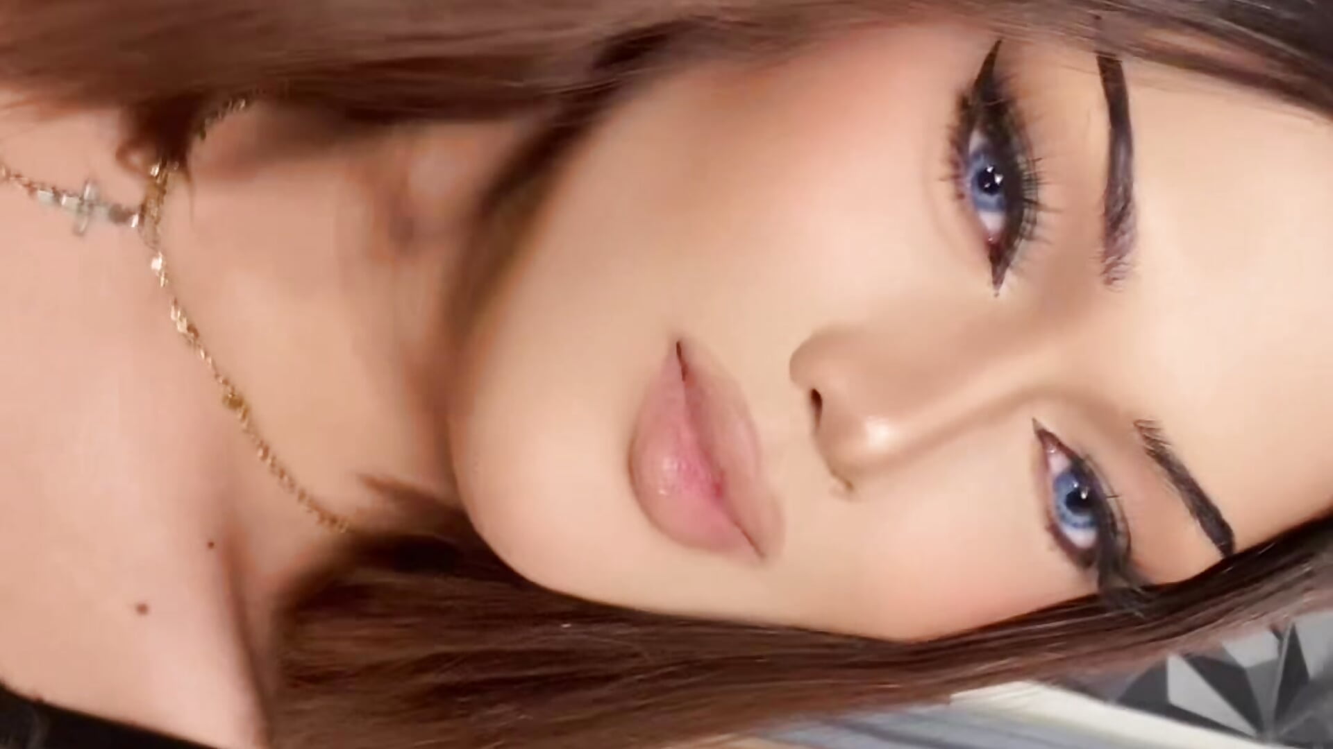 1684d79eb14941a883ab7ae6bc5dff07 - Vídeo de SheraFinnly, modelo de vídeos