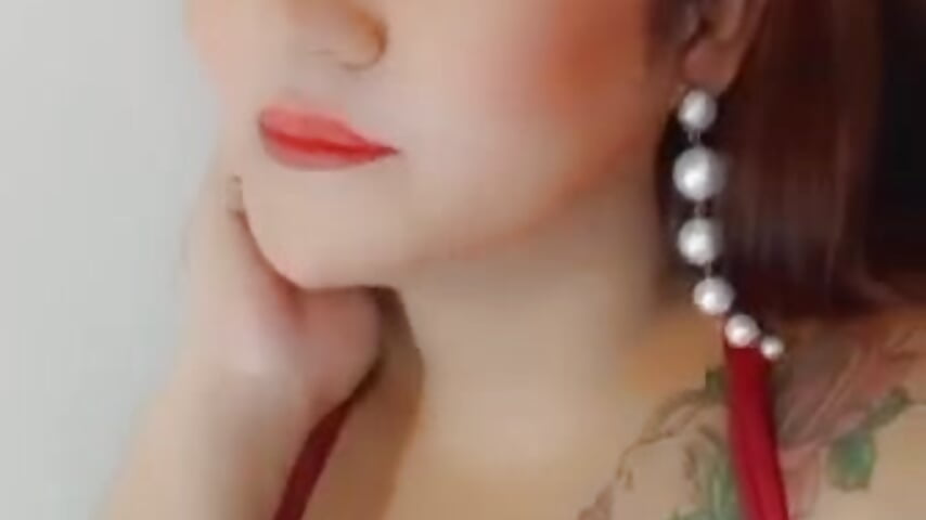 FLIRT WITH ME BITCHES - video by avamendez13 cam model