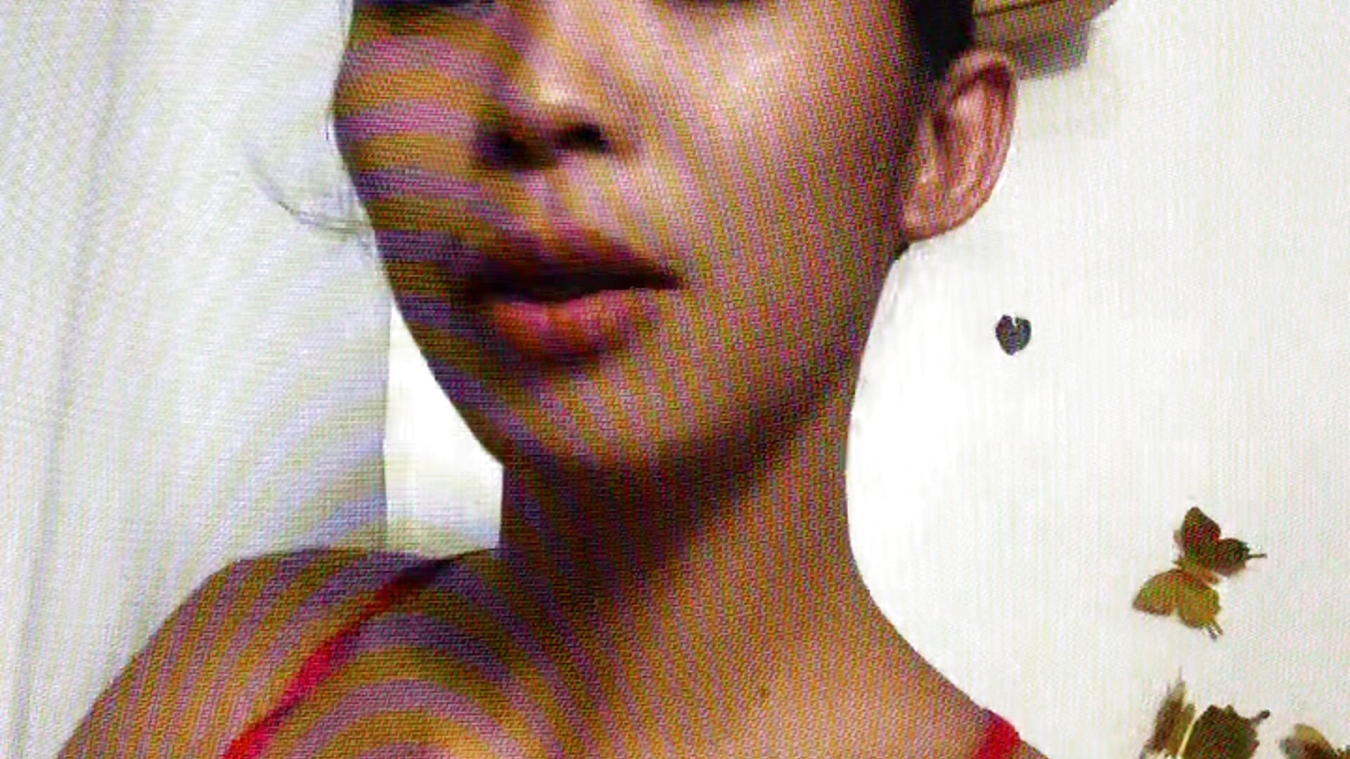 its me - video oleh laura_leeforever kamera model