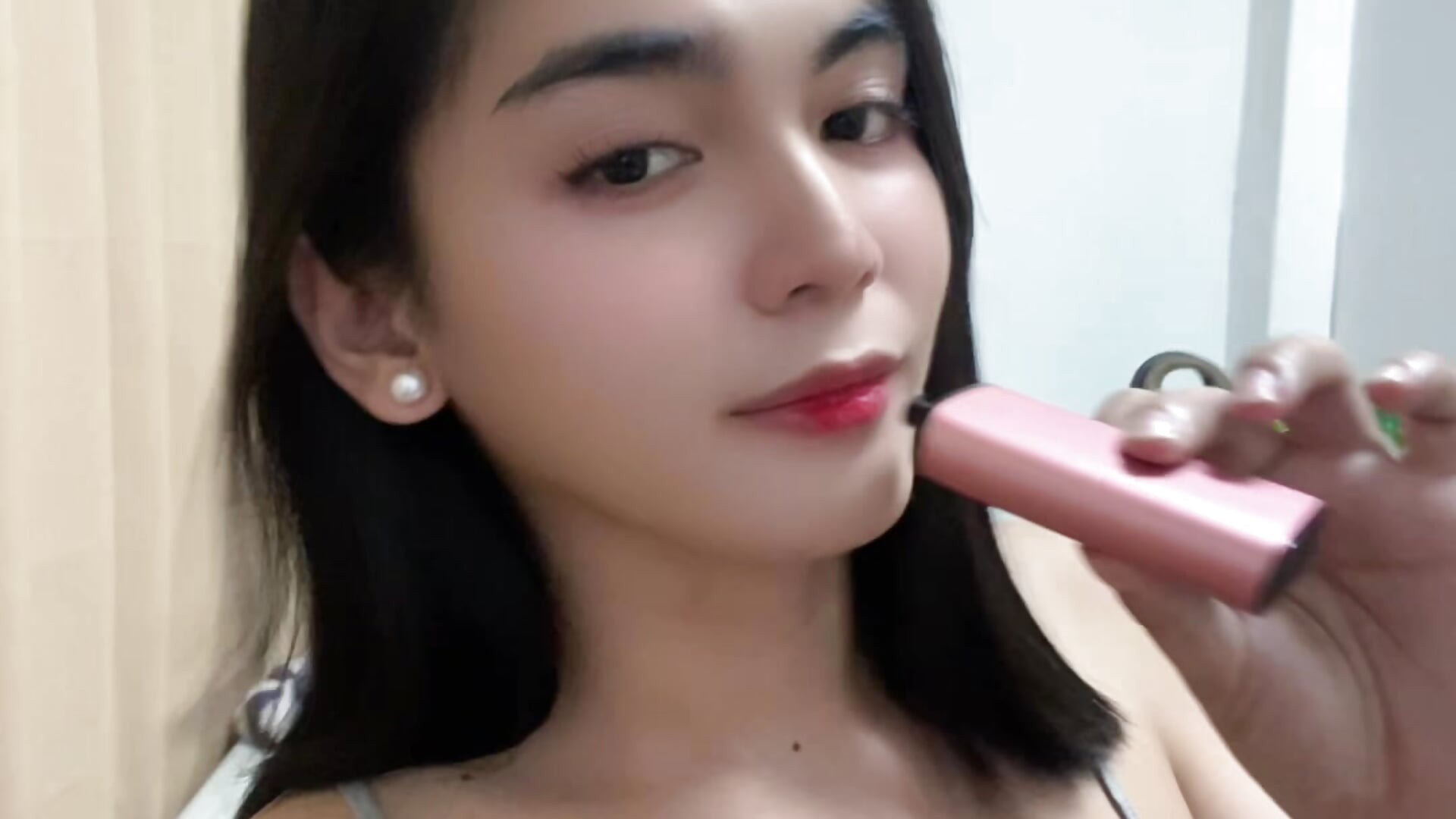 Hi – video od webkamerové modelky Lovely_jassy