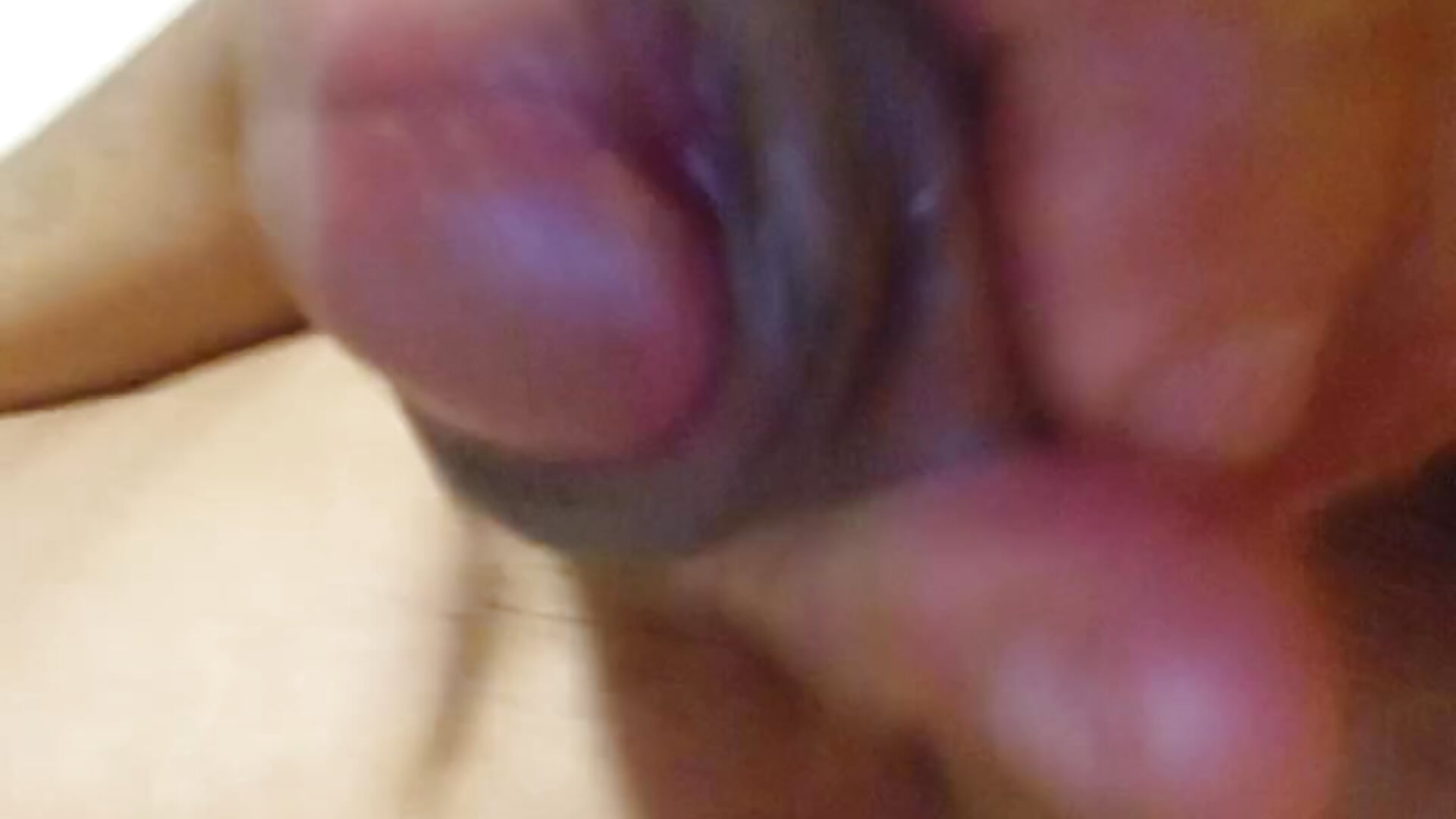 VID-20250611-WA0014_024740 – видео вебкам-модели Alexi7196