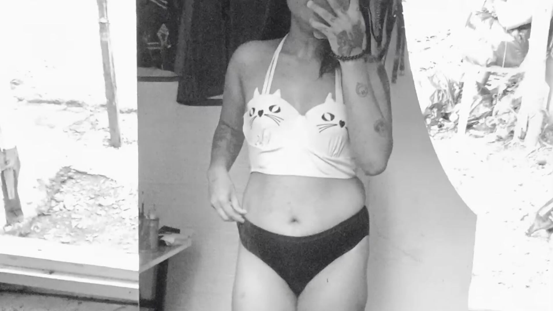 VID20250802165742 - video av Keyla_Pinay cam-modell