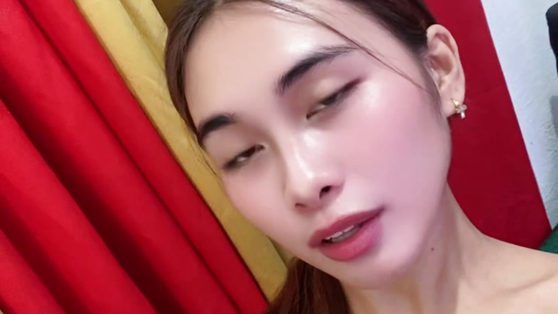 Sweet chloe - فيديو من Sexyhot_chloe موديل الكام