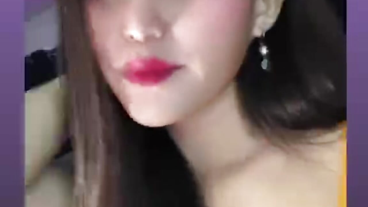 728b4912-b3df-46ad-b102-809113af7635– Miss_twinny21 kameramodell videója