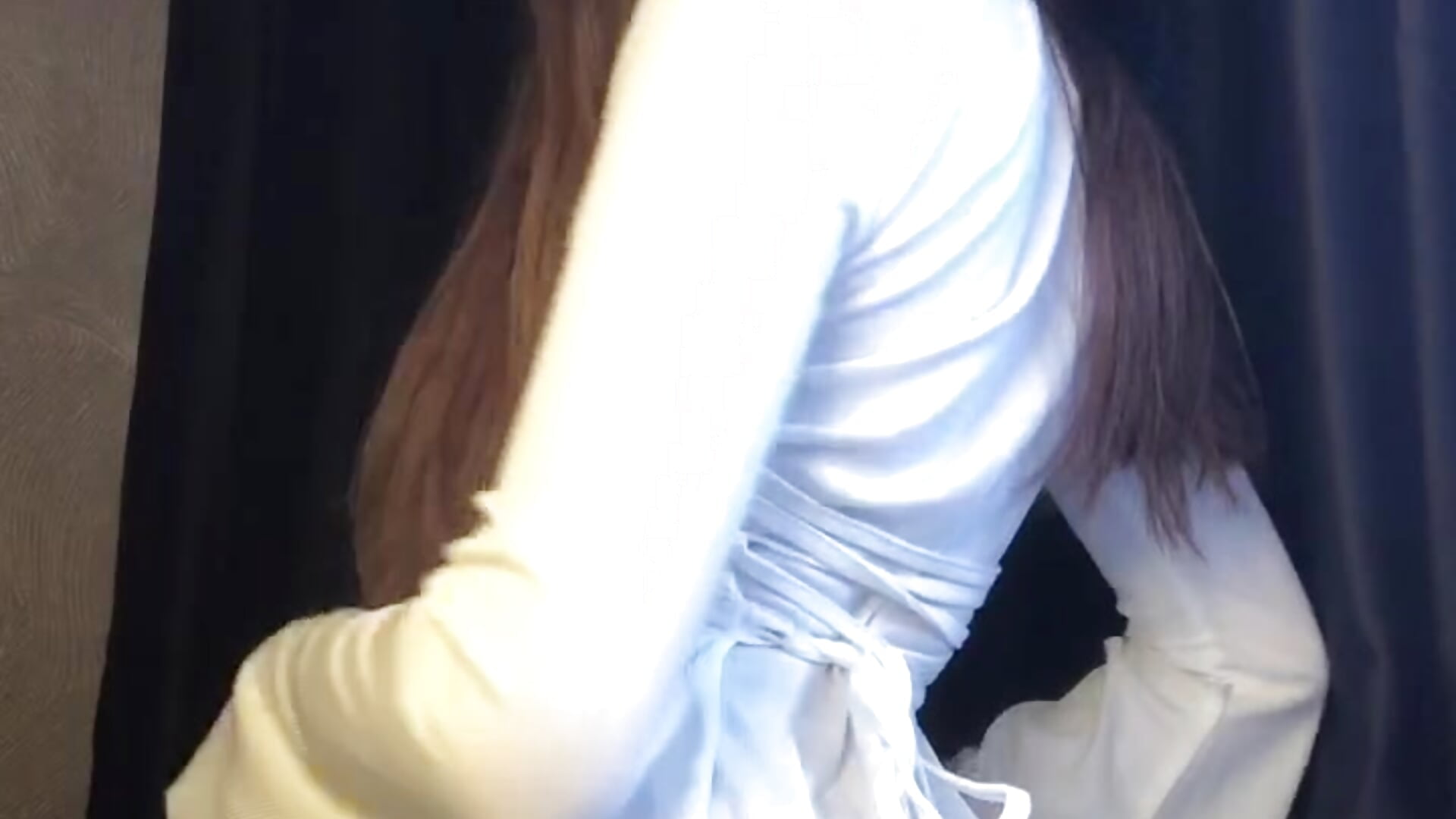 Touch my ass so gently~