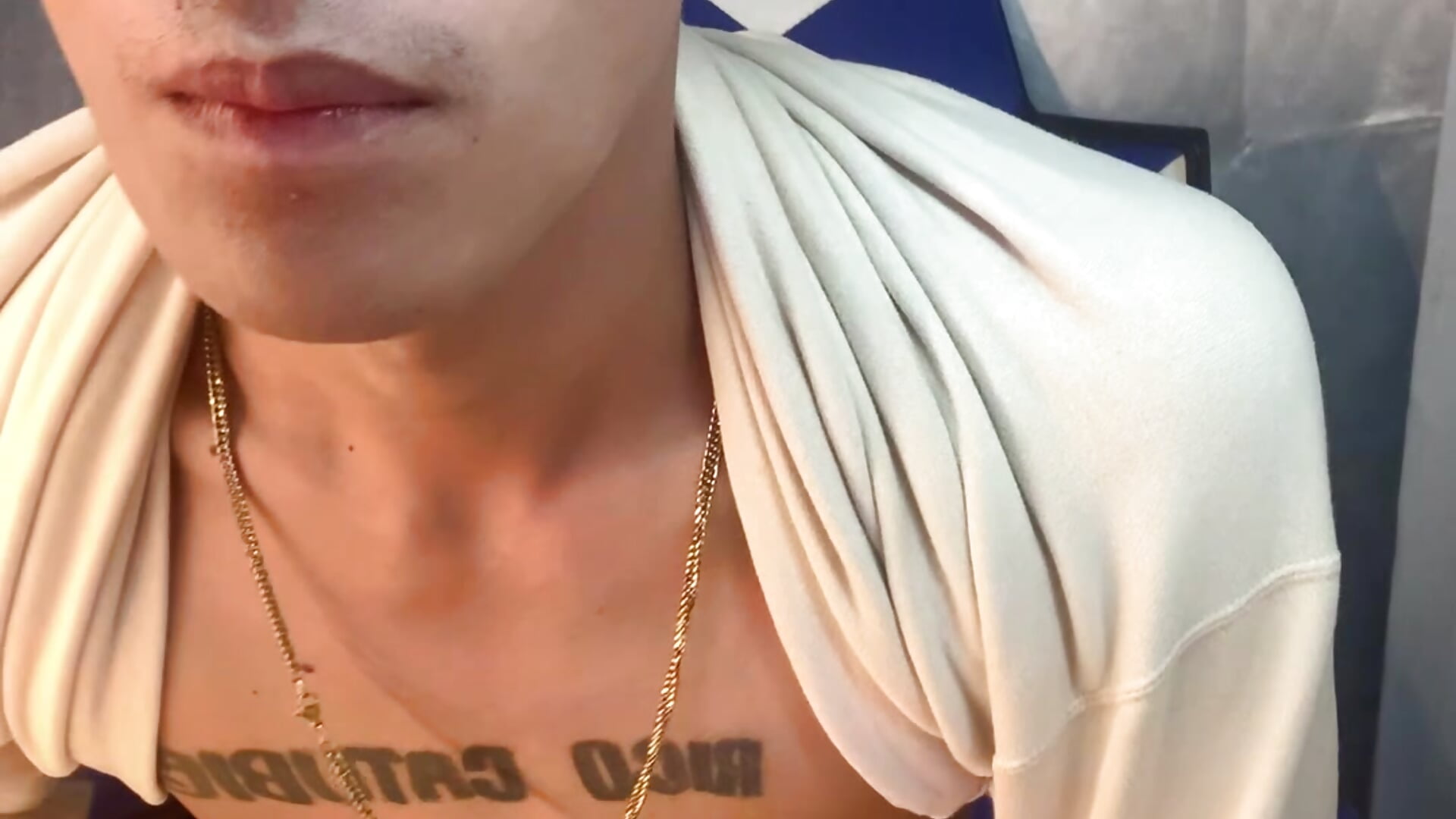 Hot sexy guy cumshot - video van riks_tyler cam-model