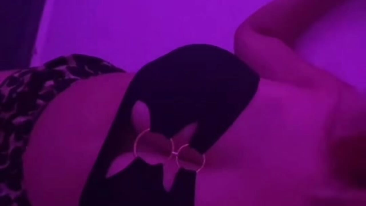 Let me know－カメラキャストのMiss_June666の動画