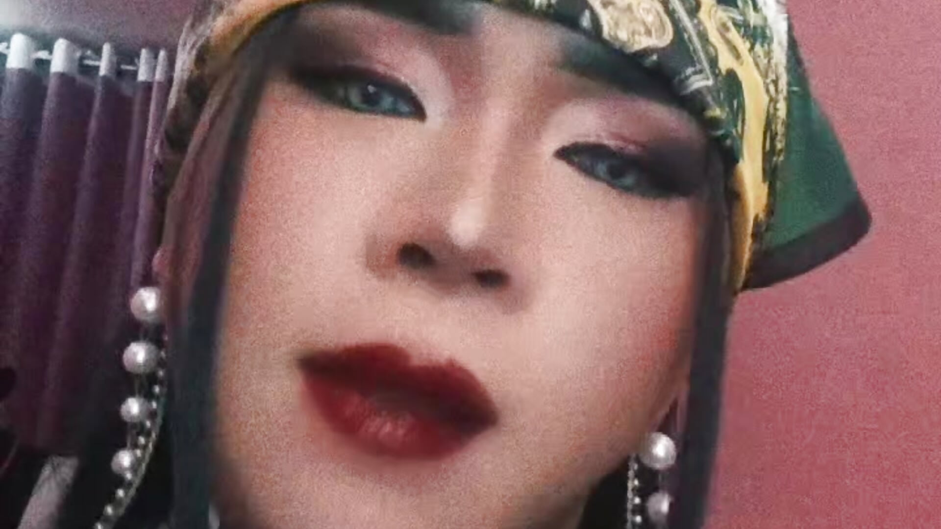 Loveya - 視頻由 LadyHypnotist 主播提供