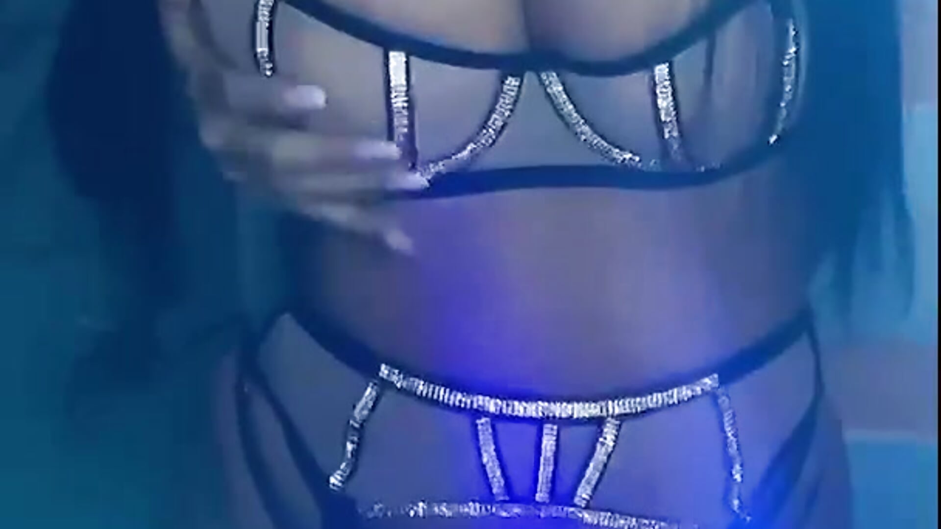 e1d8816306cfb919db4f10b283fe78e4 - video by KenyaCruz cam model