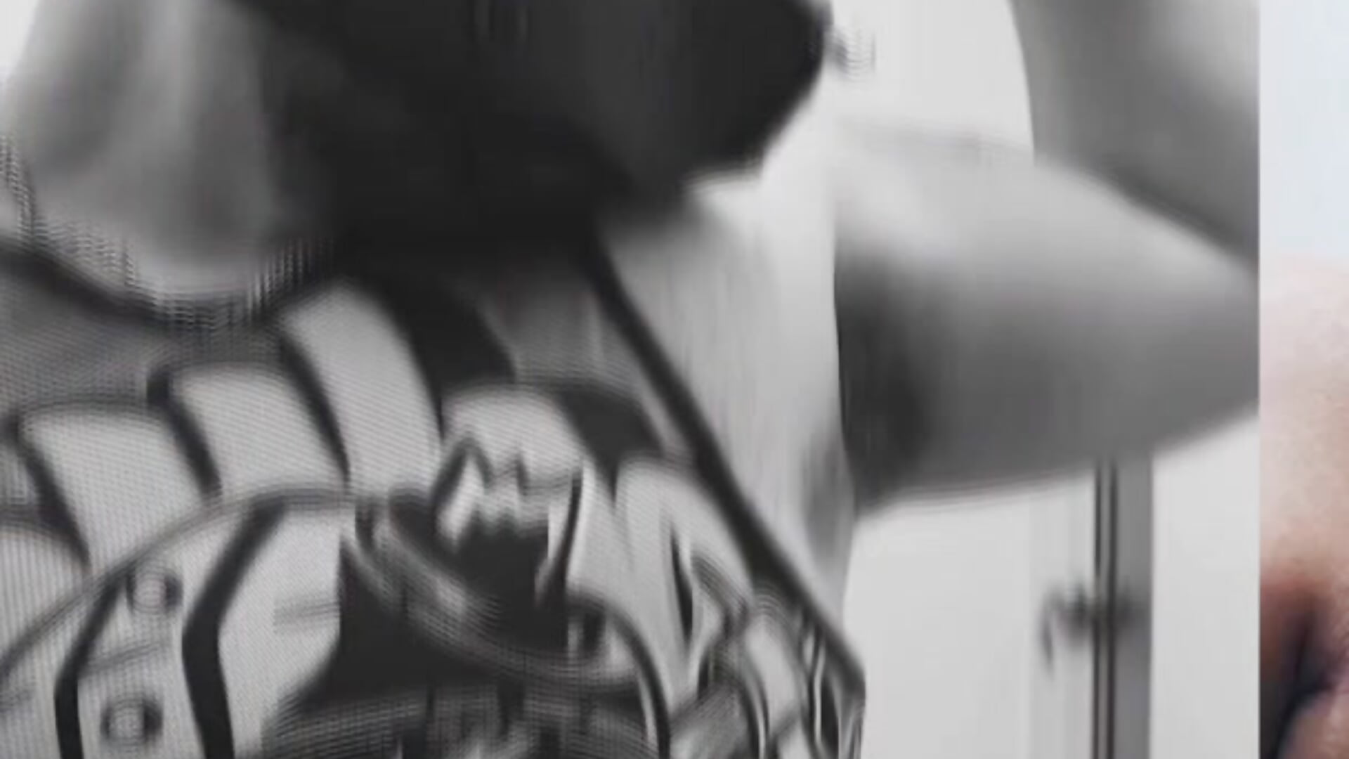 Pilot - video by DannyBearrr cam model