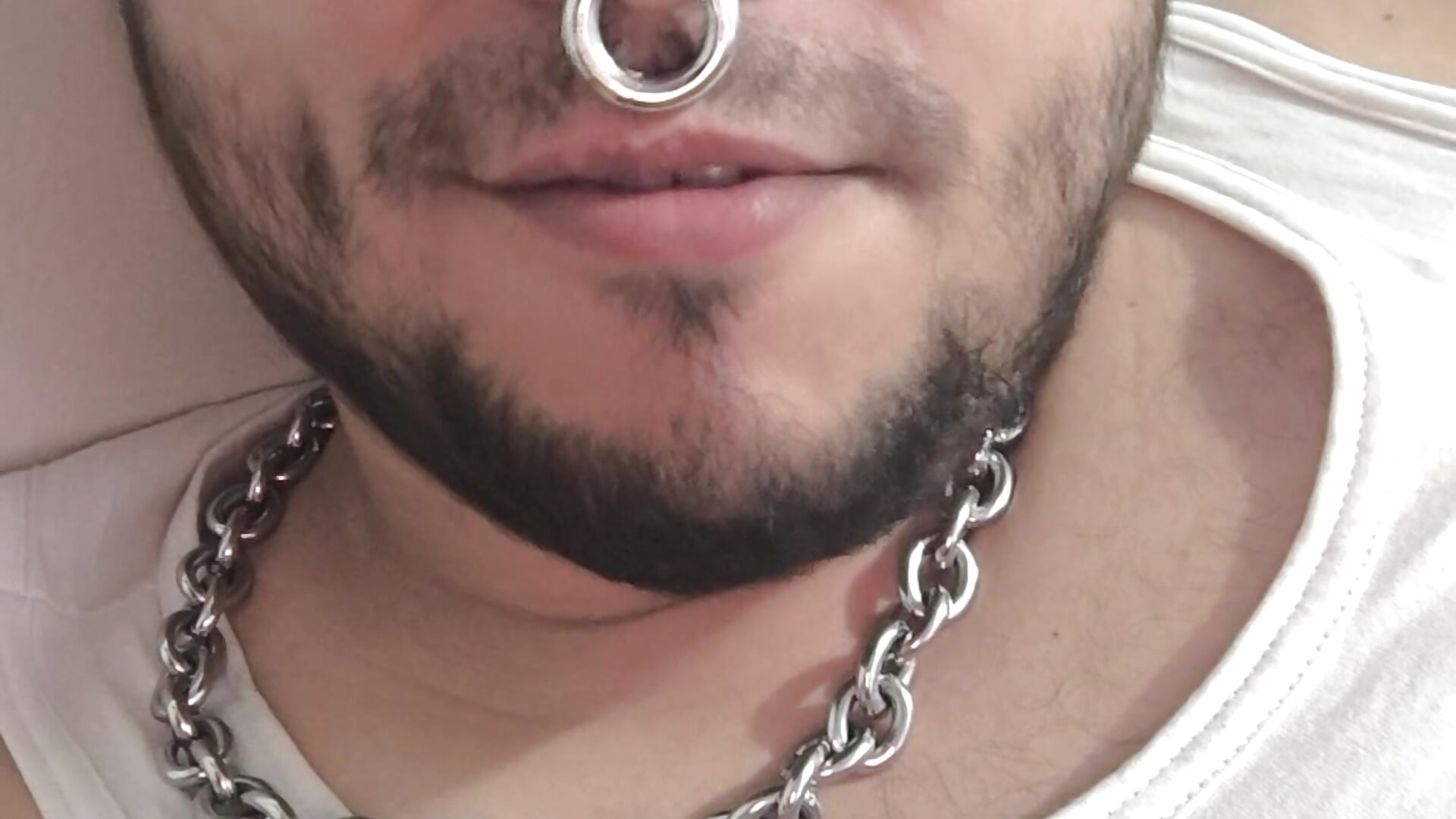 Kisses from your bear boy - video by DannyBearrr cam model