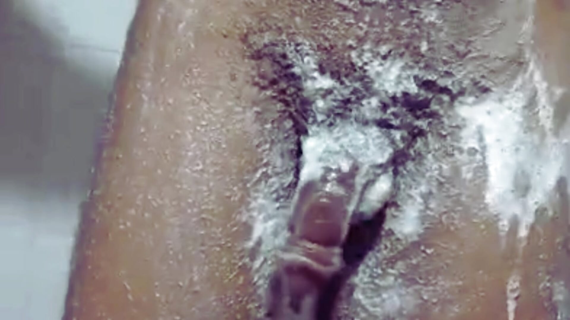 Take a shower with me - vidéo du modèle de showcams King_Malik