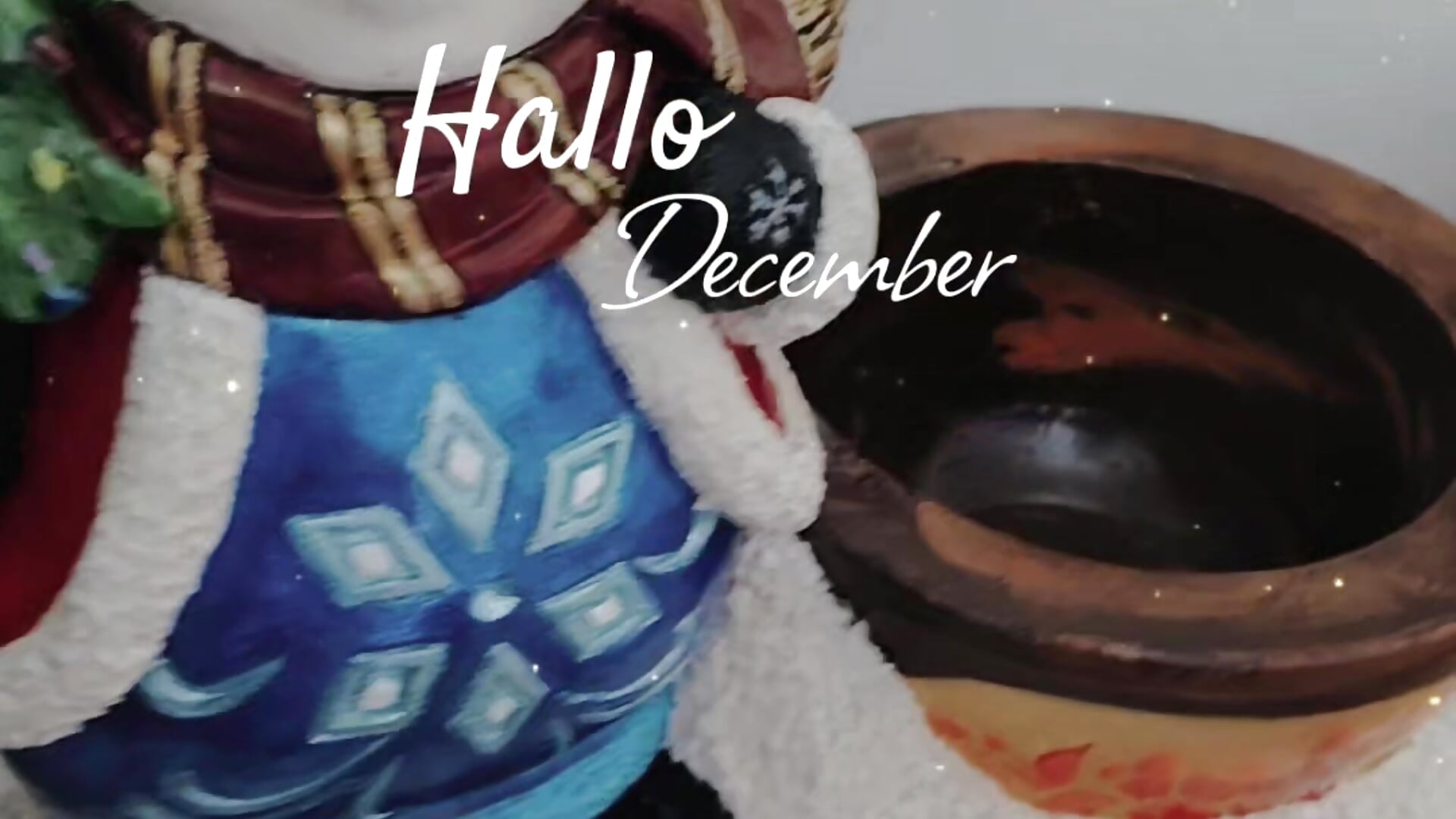 I just finished my ceramic project, and the whole process was honestly beautiful. 💙☃️ - video by SeleneLuminari8 cam model