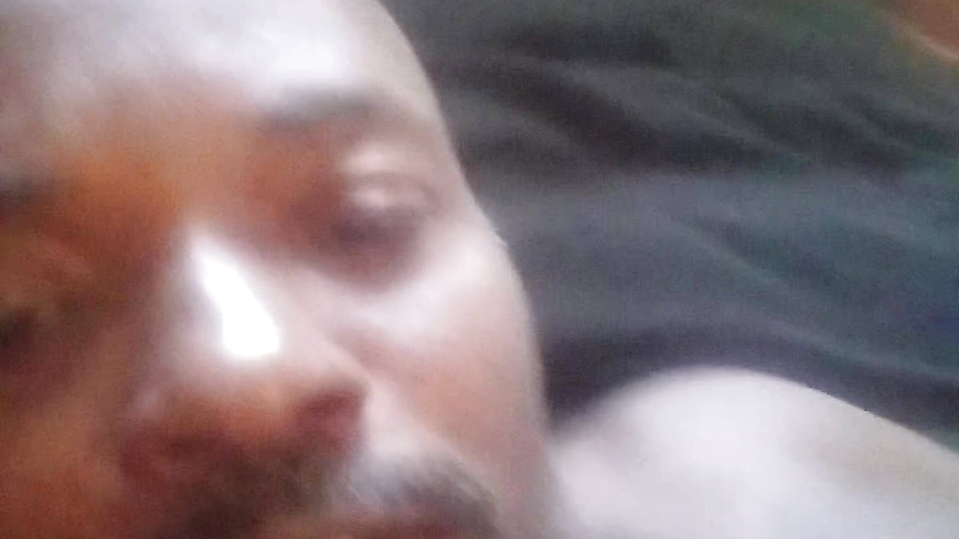 See the Point 👉 - vídeo de la modelo de cam JezOne555