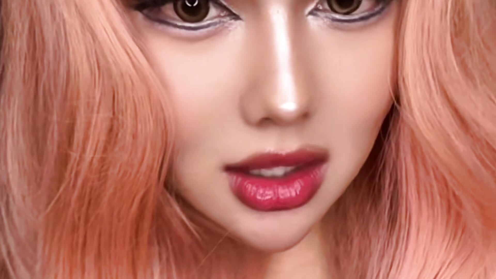 For ur eyes only－カメラキャストのmadeforyoouの動画