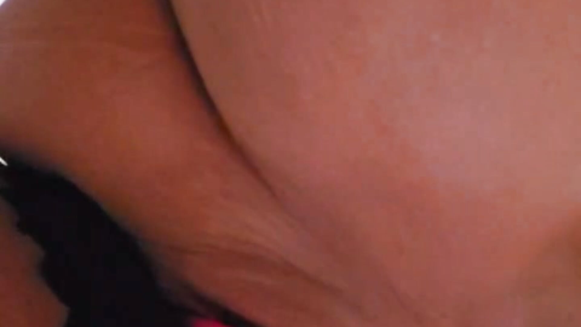 Lors d’un Gala dans un château , je vais jouer dans les toilettes 😈🔥 - video by Jenny-Mystery-X cam model