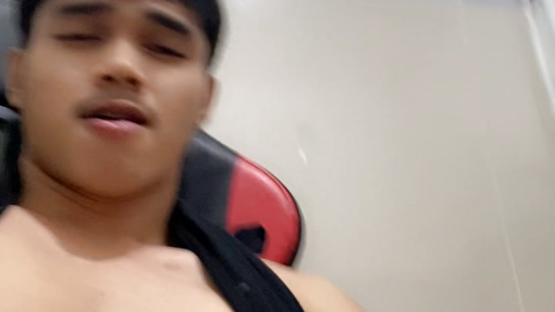 Cum - clip cu hot_asian01 model videochat