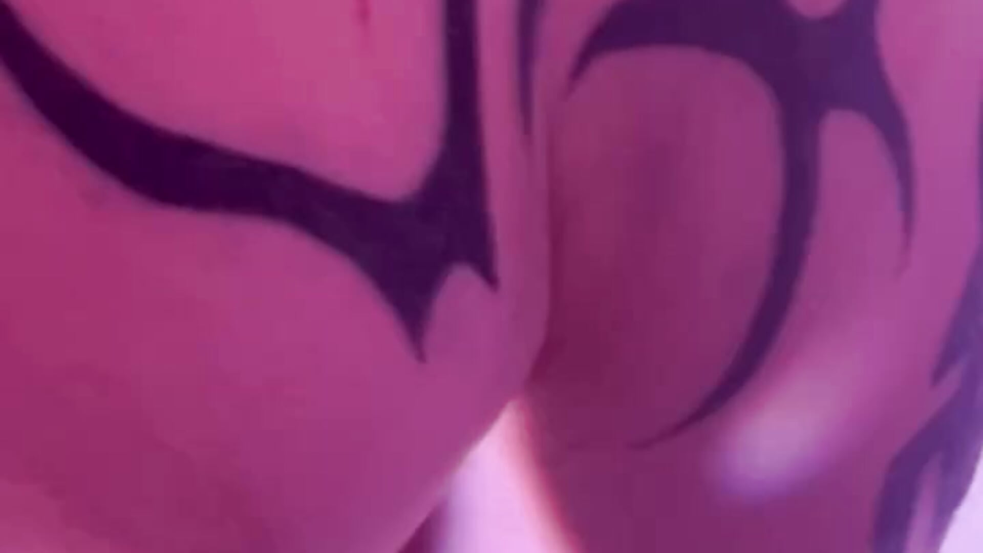 My body - video by Brendan__Piks cam model