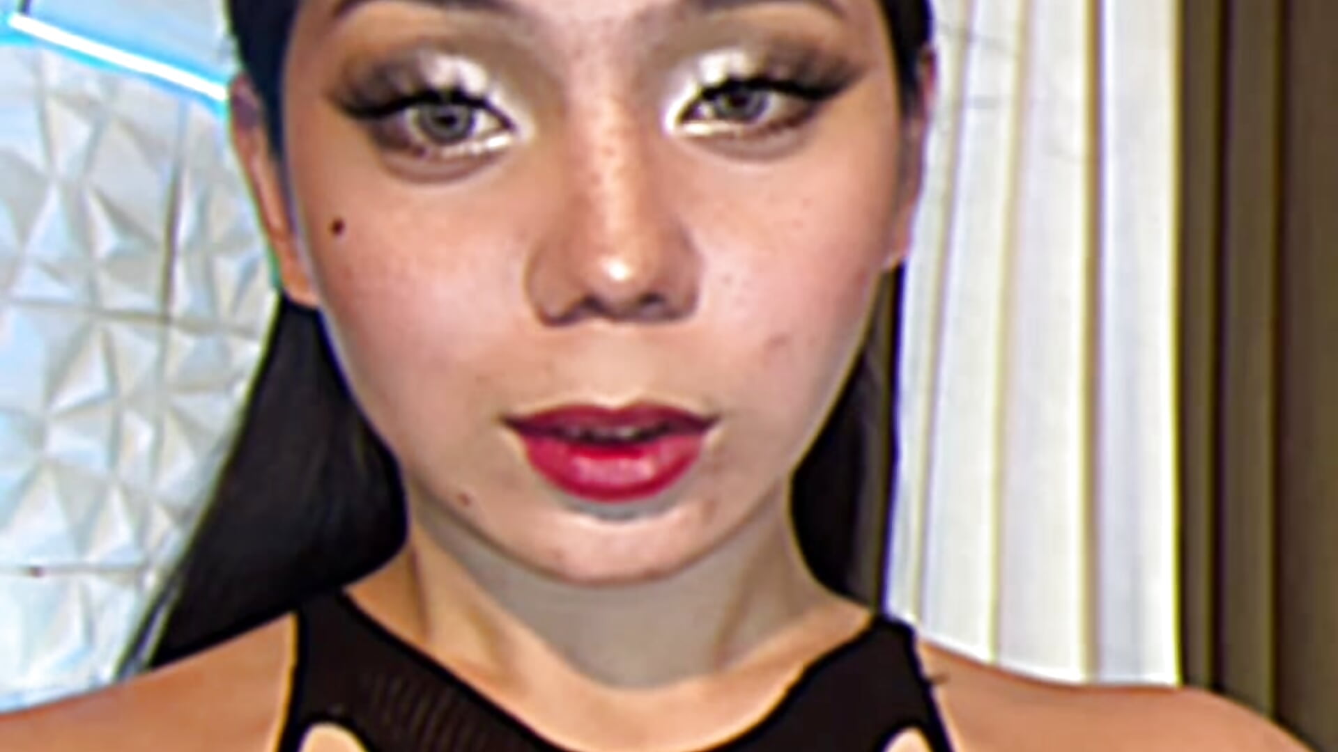 Ashley ur hottie queen - video by Alluring_Ashley cam model