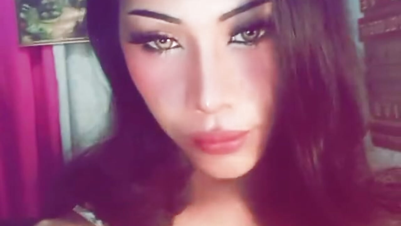 v14044g50000cstjh07og65hu5qb1evg - Tarah_MC_Collins 캠 모델의 동영상