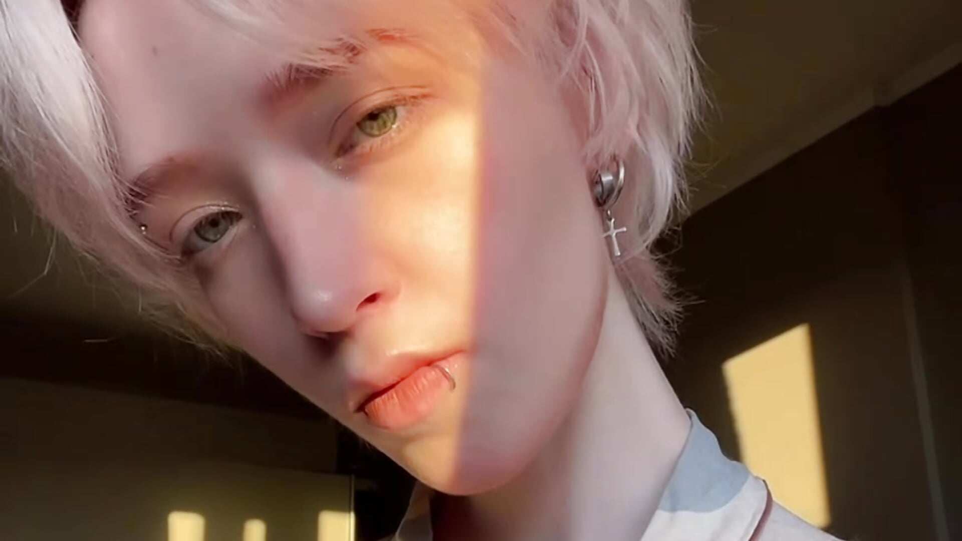 Sunny - MelissaReis 캠 모델의 동영상