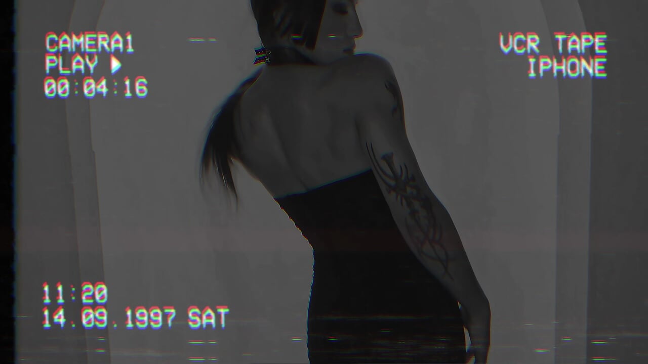 Red Lust 🫦 - video by Draculairis cam model