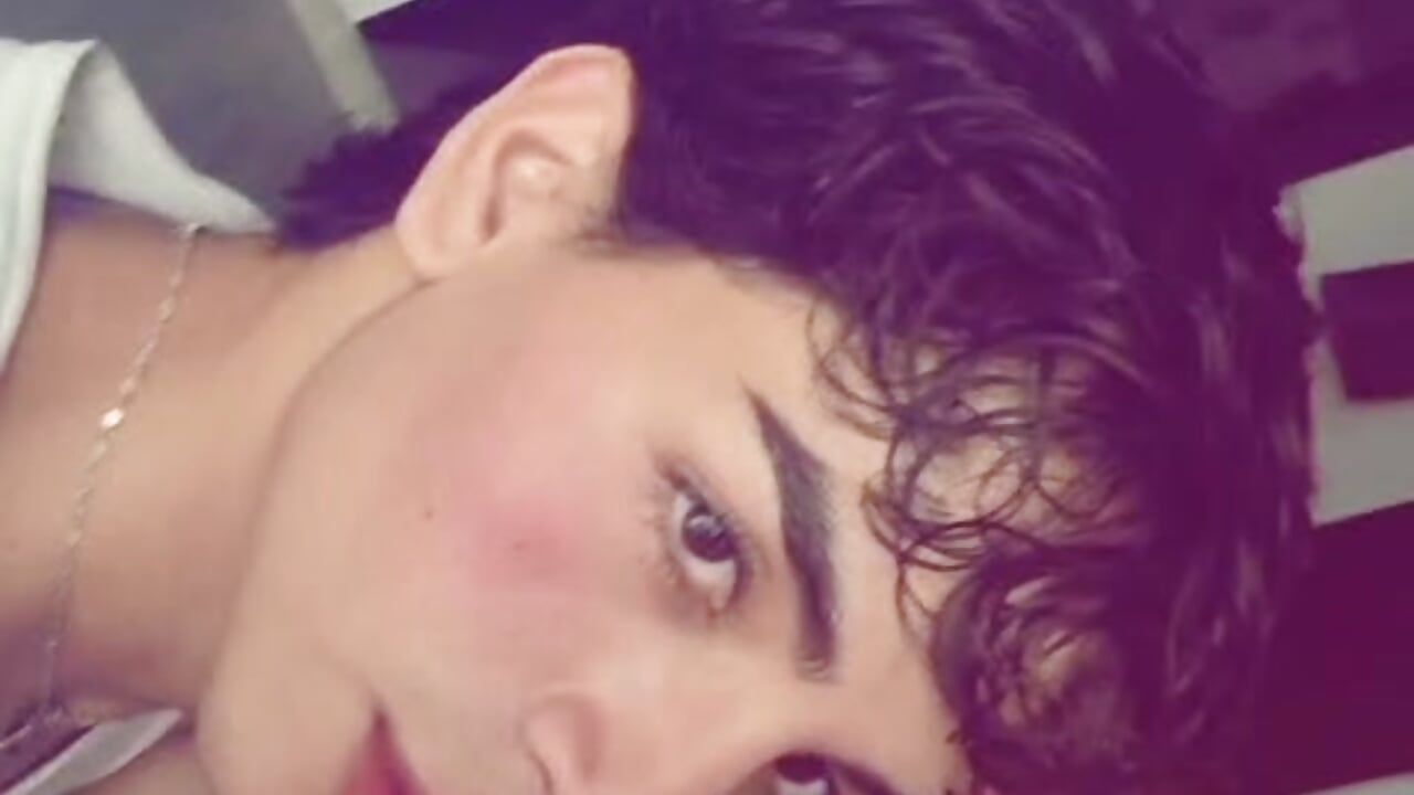 WhatsApp Video 2025-05-13 at 9,04,36 AM - فيديو من LIHIAN_TAY موديل الكام