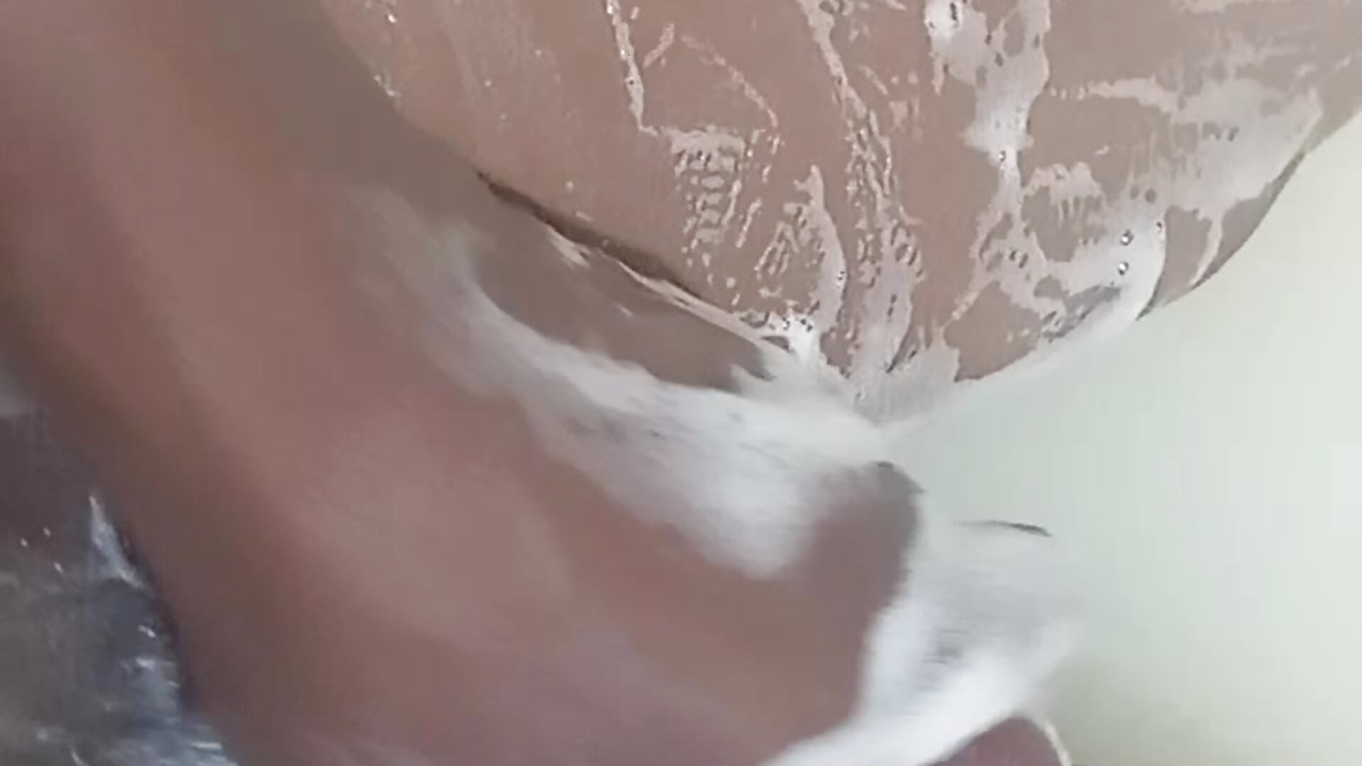 1000478383 - βίντεο μοντέλου Neatylong