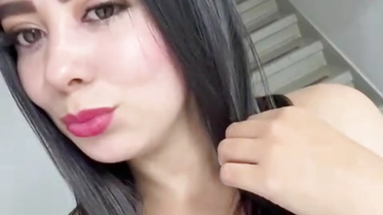 WhatsApp Video 2025-05-10 at 12,17,52 AM - video by ValSmith_ cam model