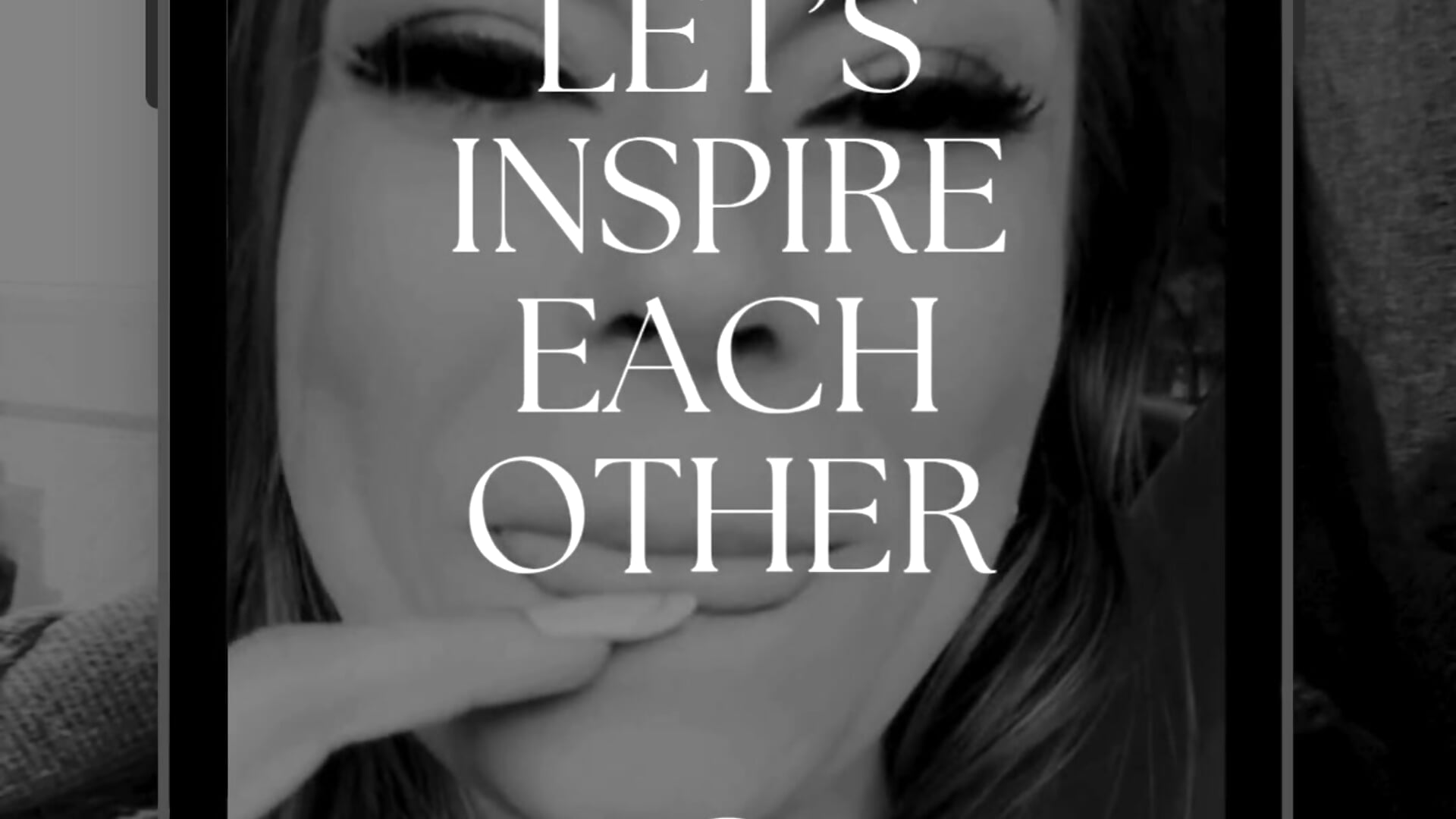 Let's Inspire – video modela na kameri TanyaJade888