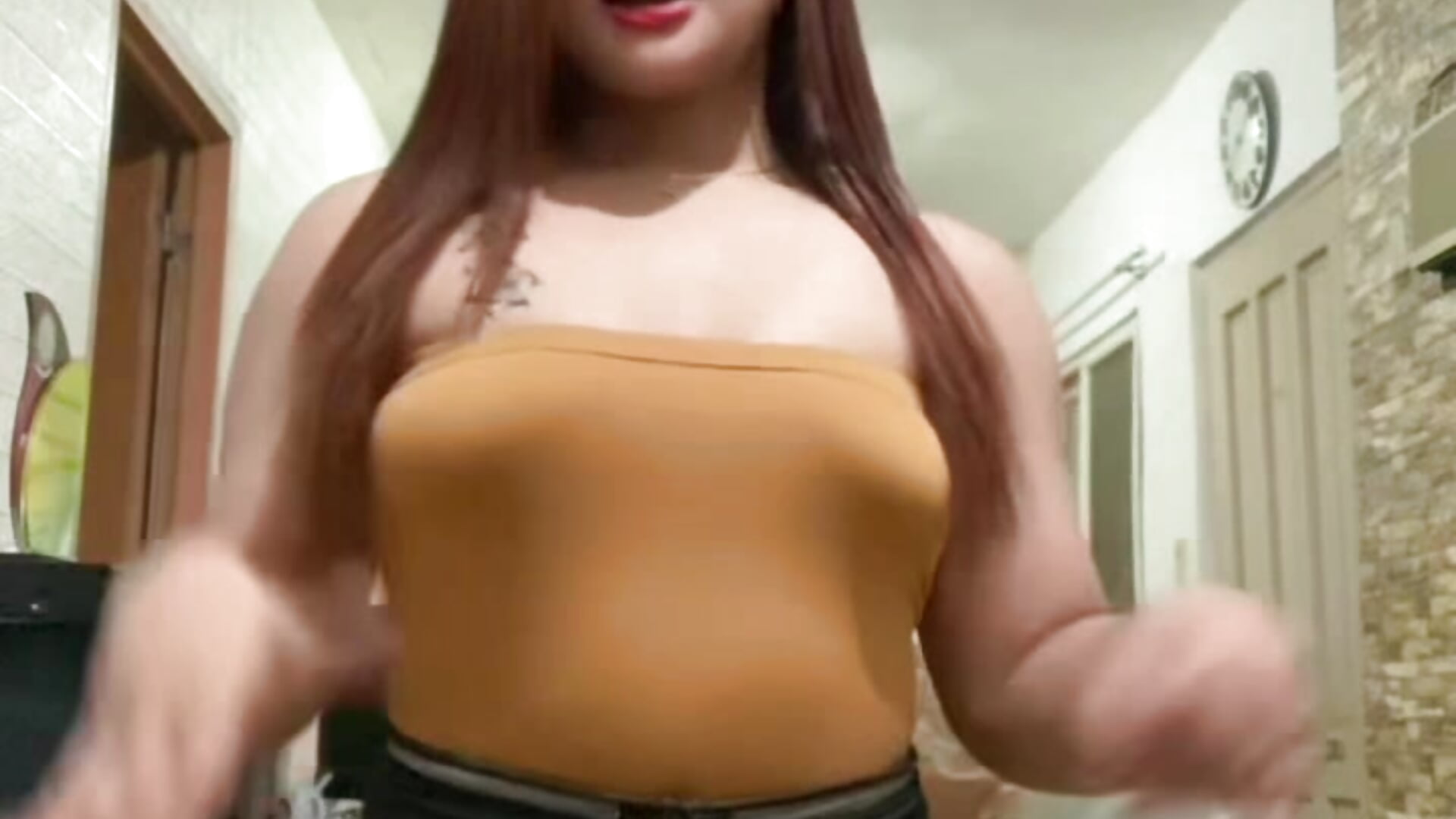 copy_50C735BF-09CF-467E-AB53-62F8DA94BE45 - video av Urasian_Fucker cam-modell