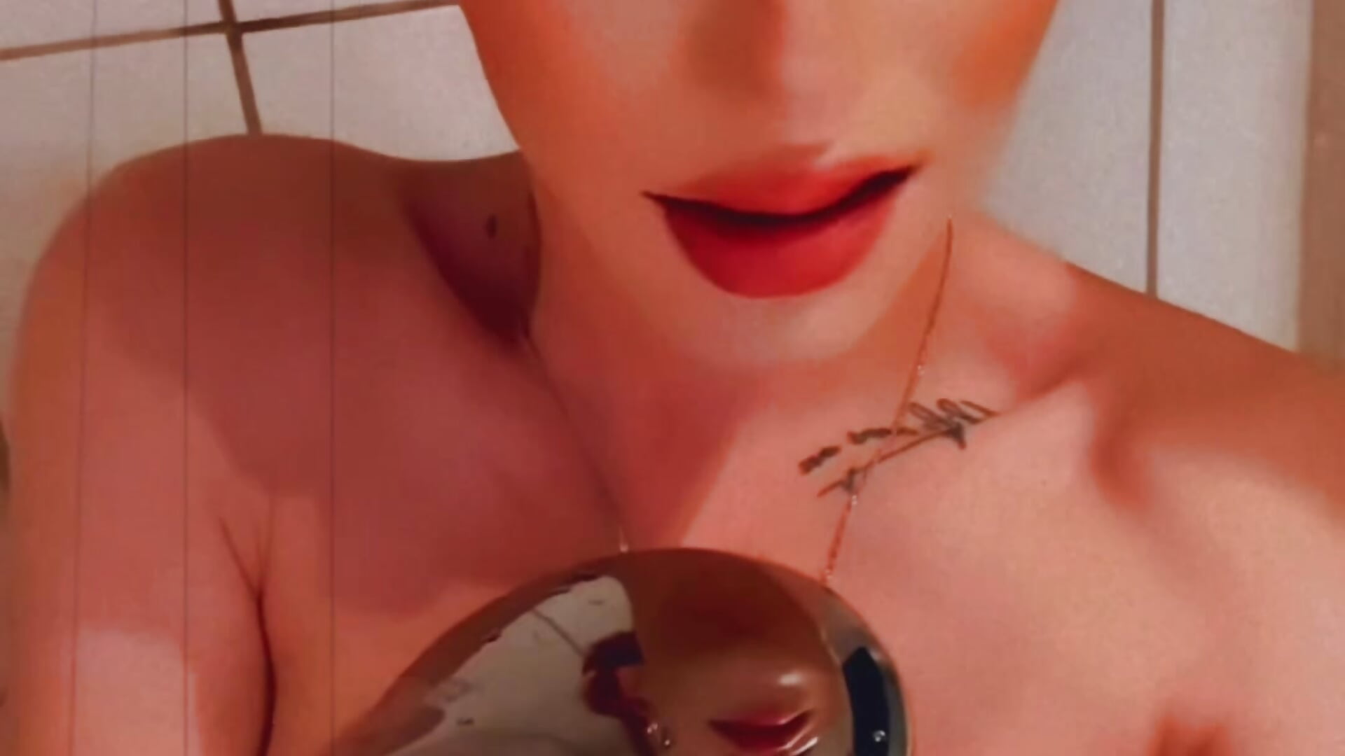 Duschen 🚿🧼 - vídeo de la modelo de cam LexaPink