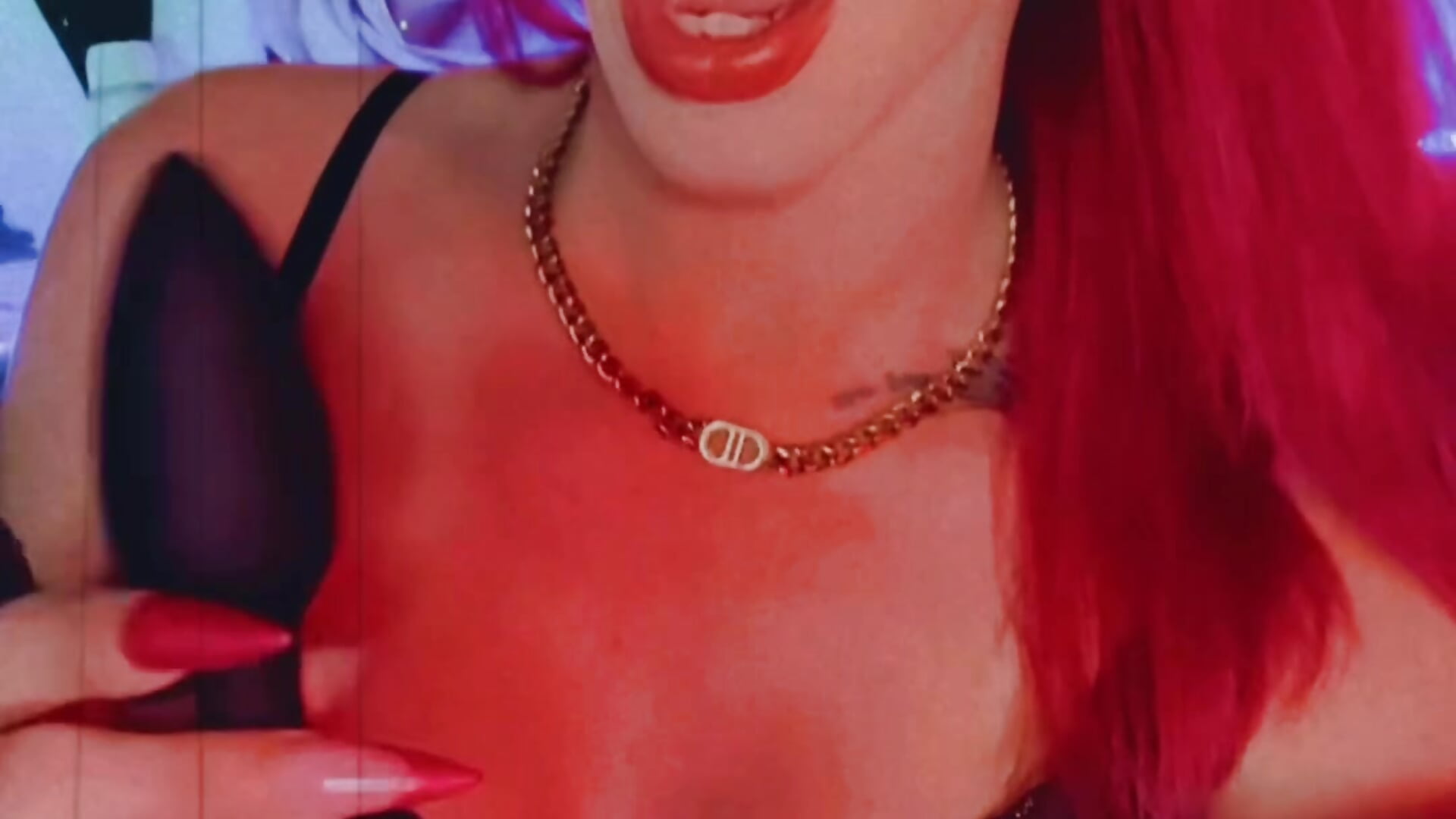 Test mit mein mein neues Toy 🤫😈 - vídeo de la modelo de cam LexaPink