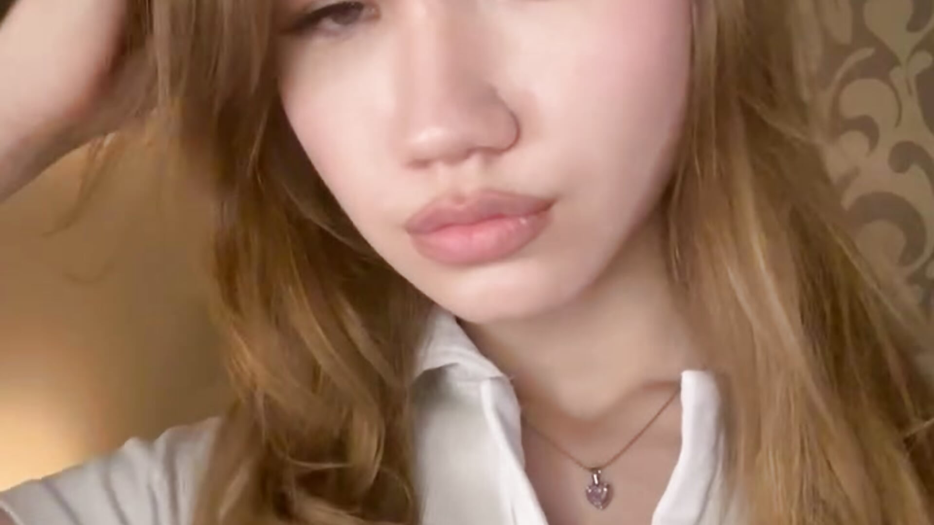 Just my cute face - video by EditConnett cam model