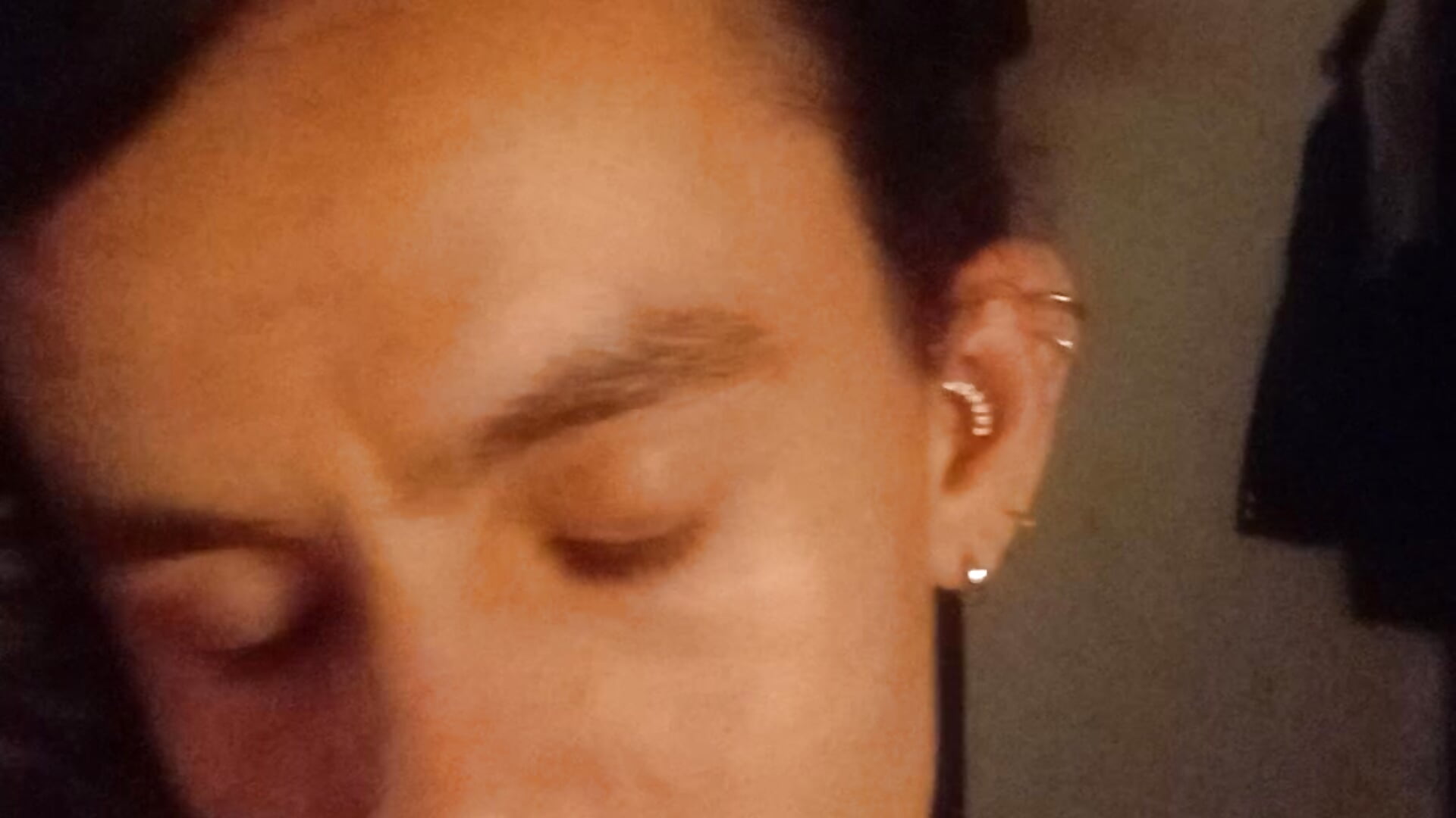 Pircings - video by anaboleyn cam model