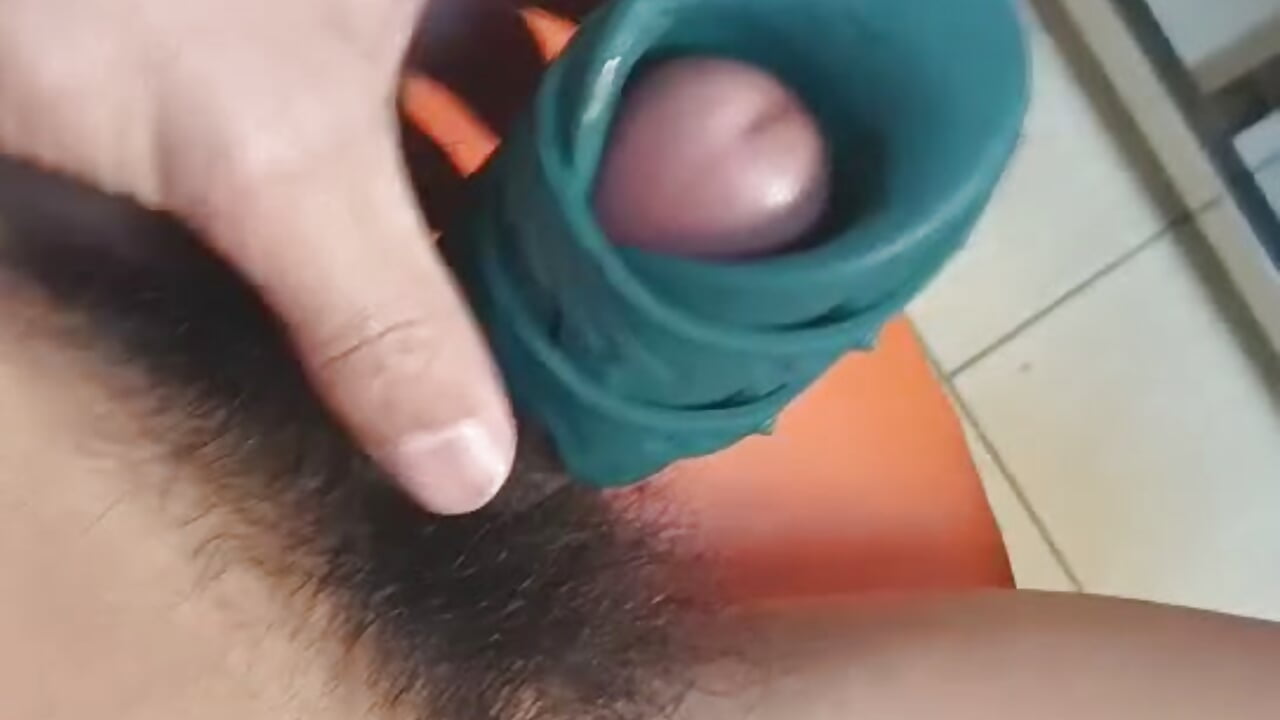 玩具打飞机中，莫名其妙的的射了 - video by Tsia-Die cam model