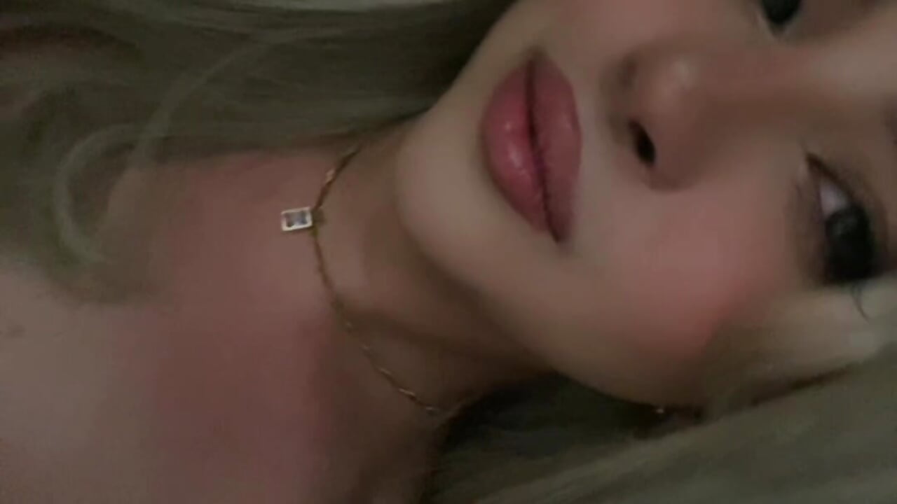 profile-intro-video-1746959886 - video oleh HOTMARIACAKES kamera model