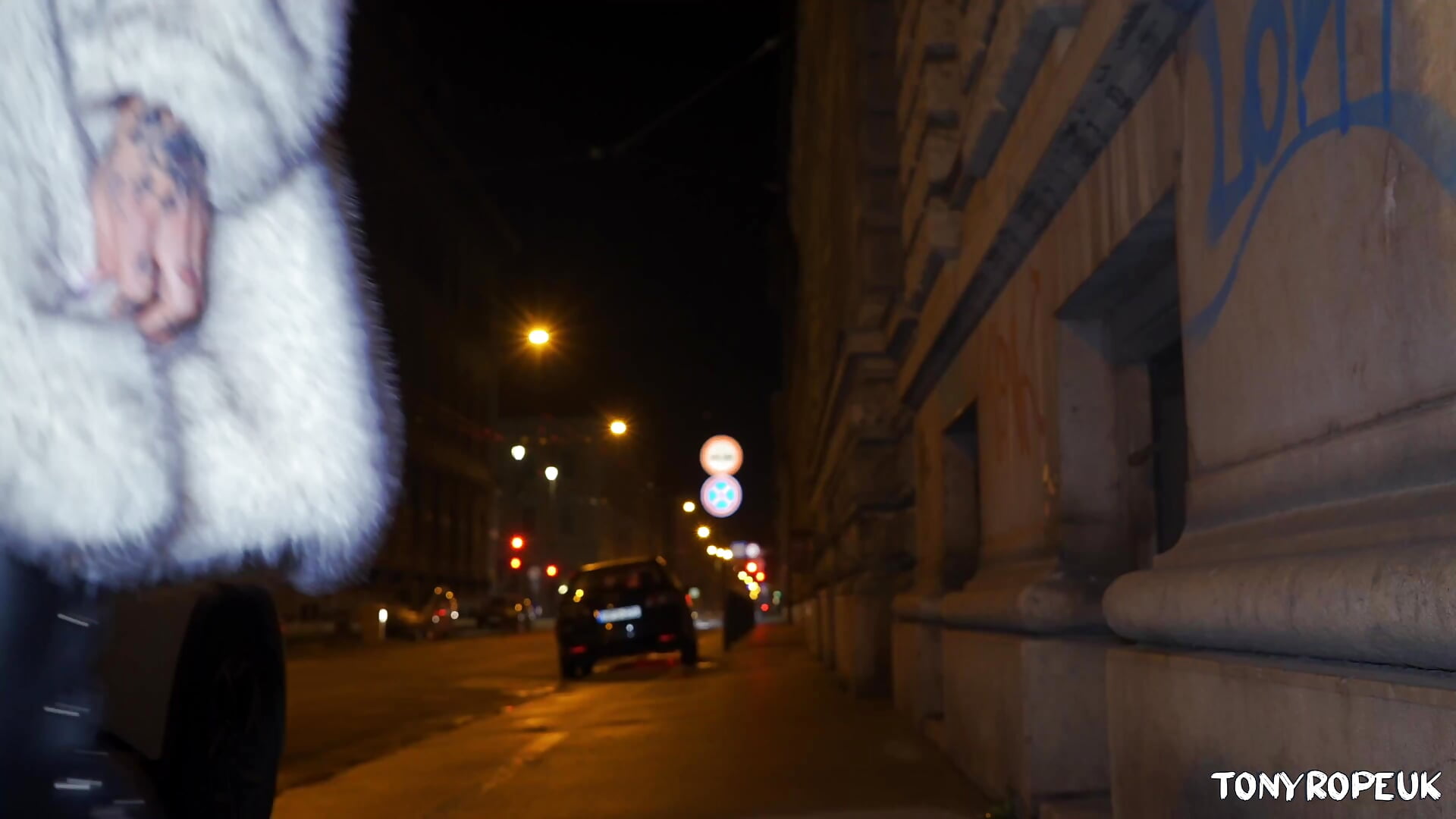 TONY ROPE MEETS ... BLAZY KITSUNE - video by TonyRopesSnowbunnies cam model