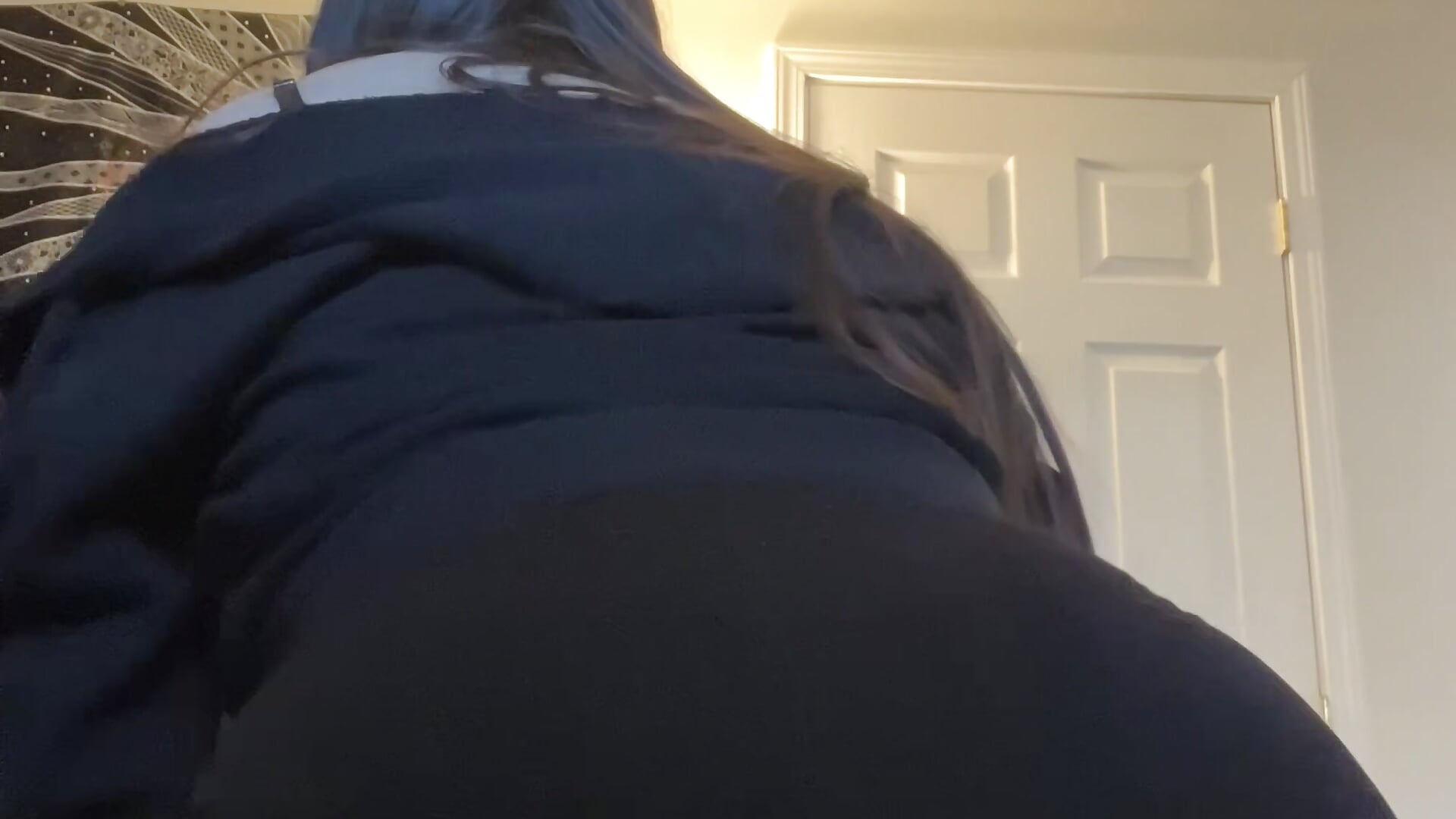 Booty love - video của người mẫu cam LusciousLiLi