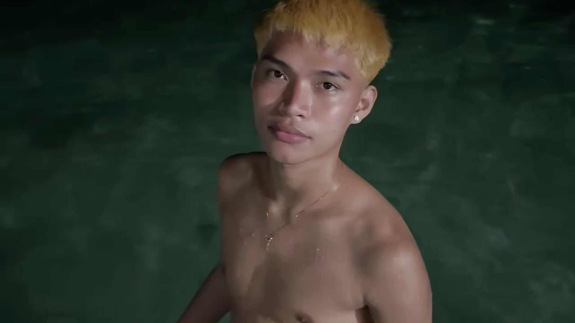 IMG_7966 - video by Helleron cam model