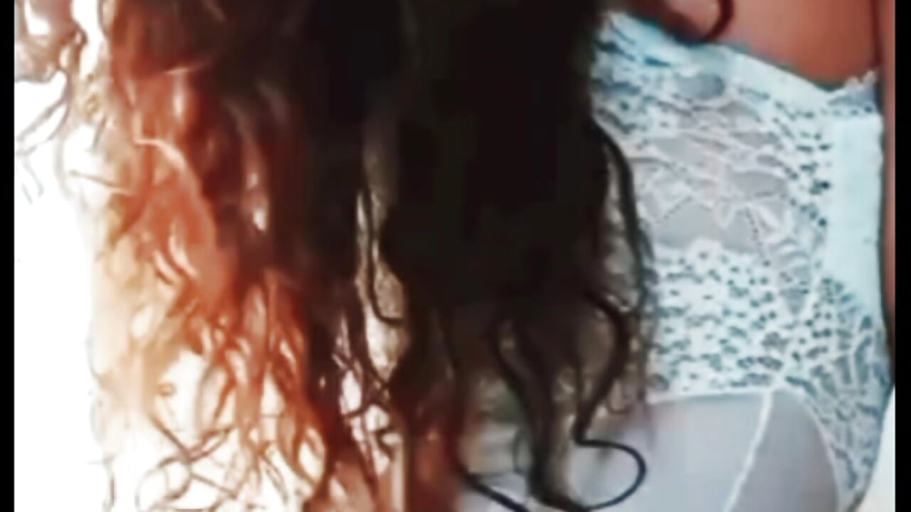 2025-04-24-182953603.mp4 - video av Bebita-zmp cam-modell