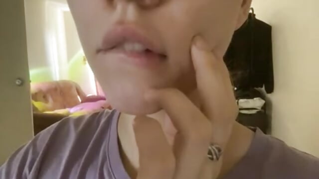 Lipsy sweet - video van Lunliss cam-model