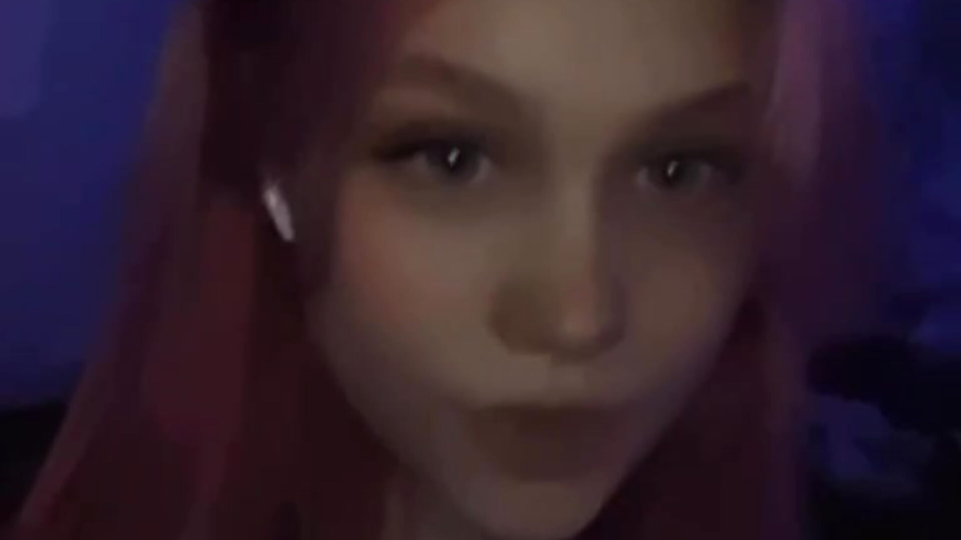 So kisses - video van Lunliss cam-model