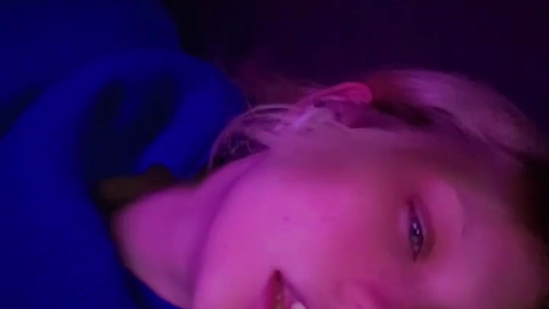 Tell me your secret hehe - video van Lunliss cam-model