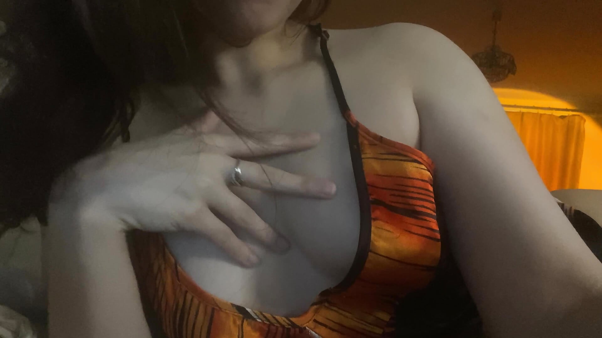 tropical paradise - video by Lunliss cam model