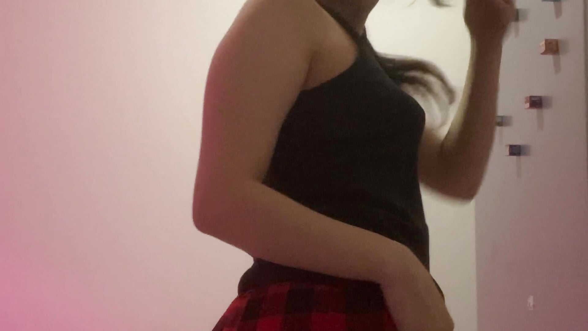 Let’s play together? - video by Lunliss cam model