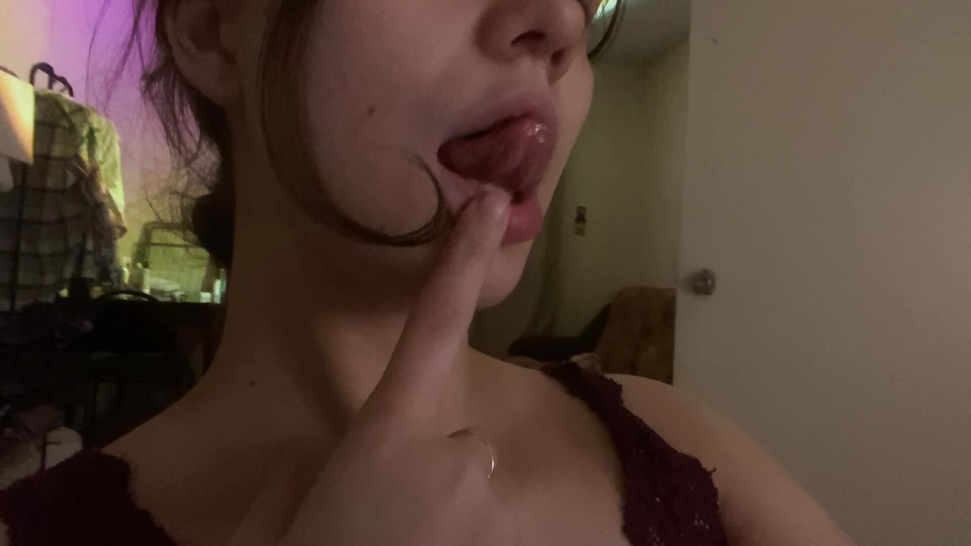 Ssass - video by Lunliss cam model